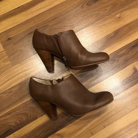 Brown boot heels - Picture 3 of 4
